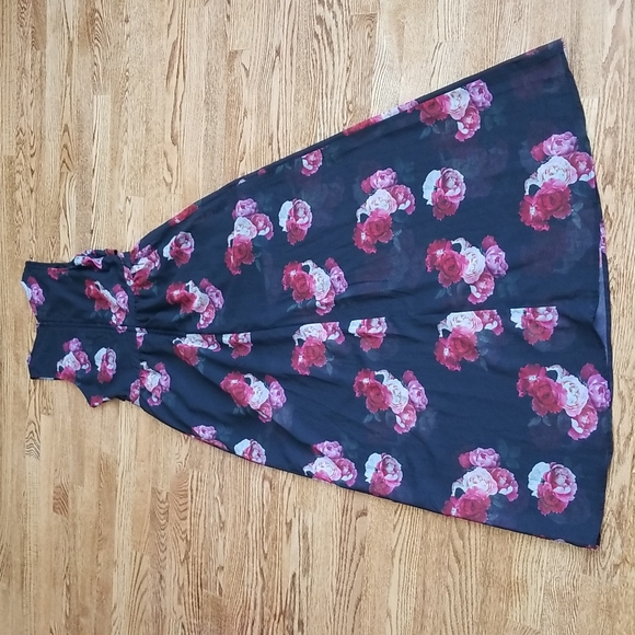 (8) Divided by H&M Floral Maxi Dress Waist Cutouts Flowy Skirt Flirtatious - Picture 11 of 11
